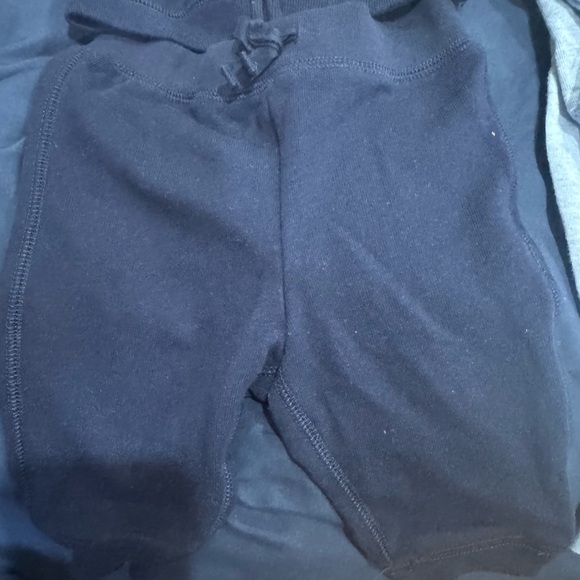 Ralph Lauren and Carters 3M Bundle EUC - Picture 10 of 13